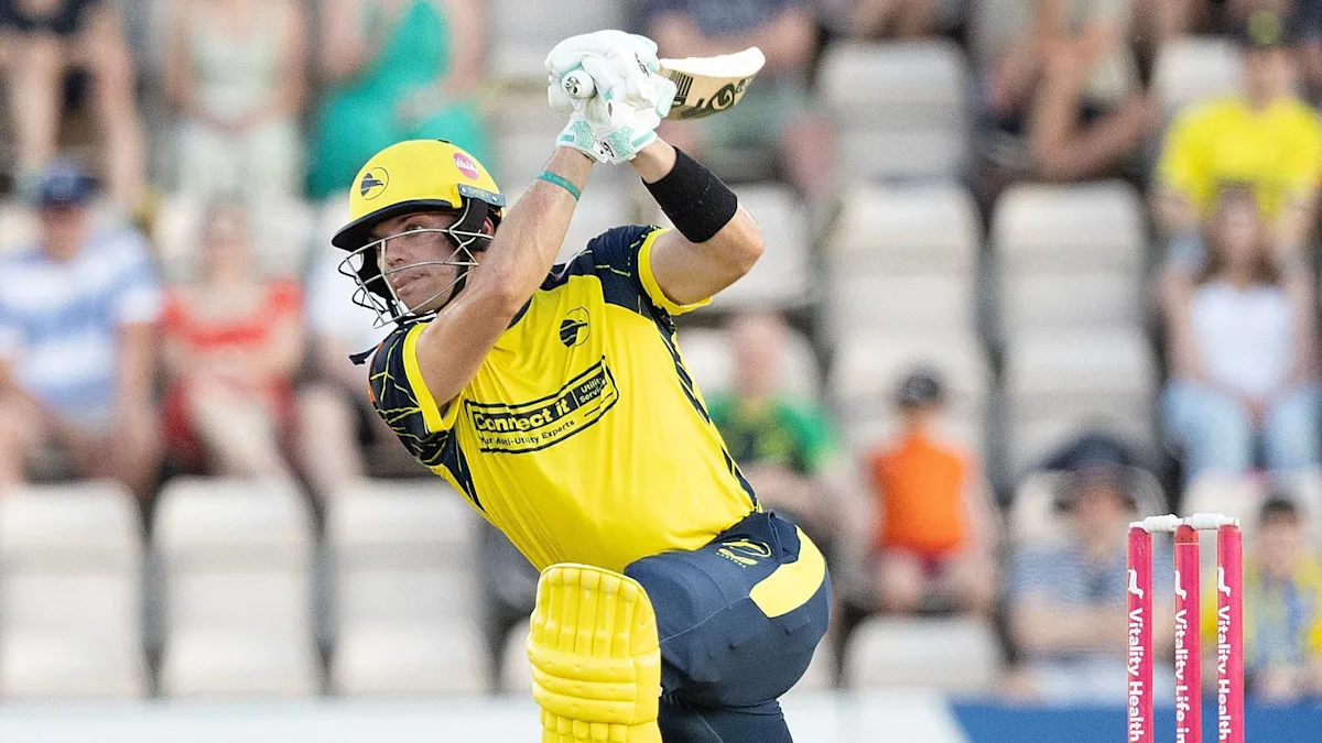 Stubbs powers Hants to T20 Blast win against Essex