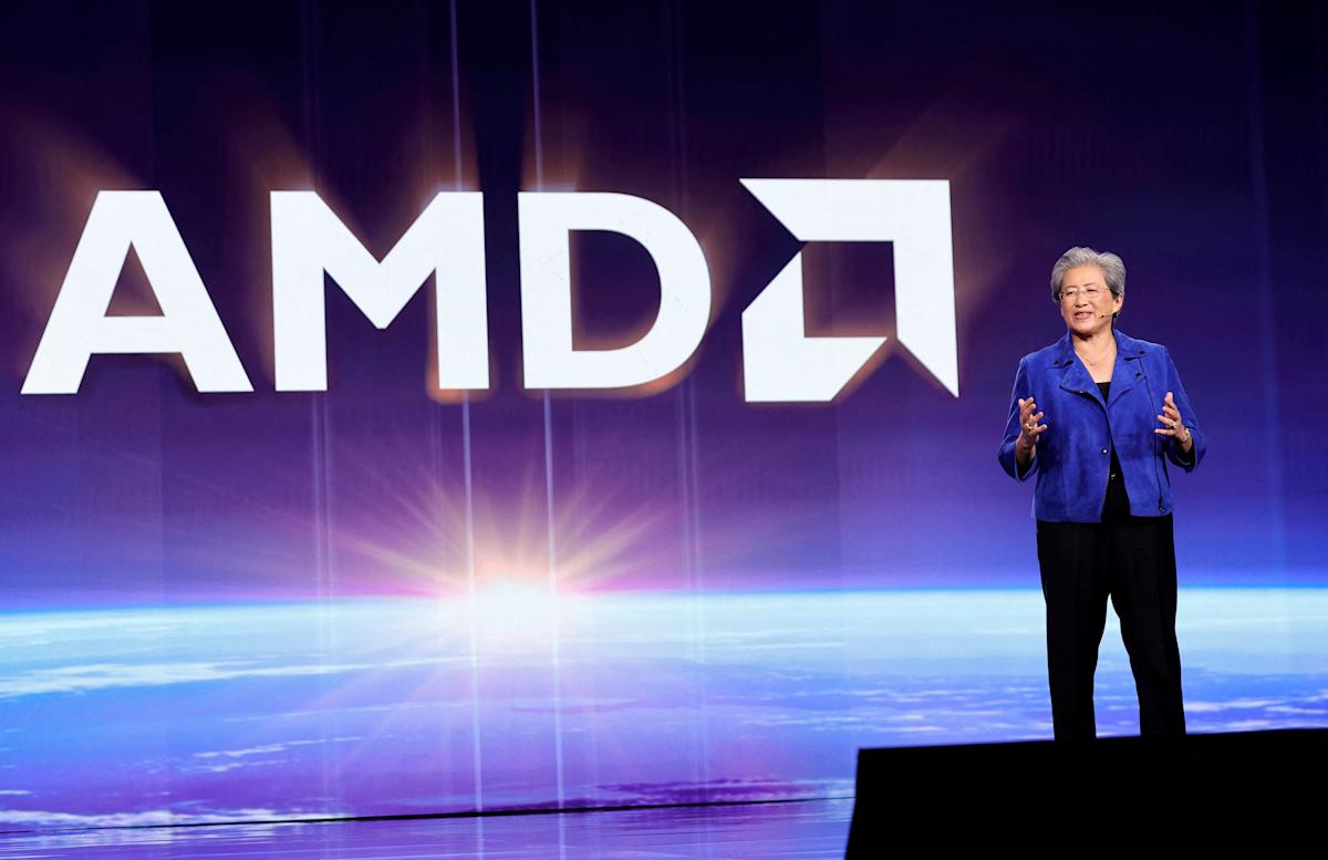 Tech stocks today: Semiconductor company earnings in focus amid AI boom, Musk vs. Altman fight continues