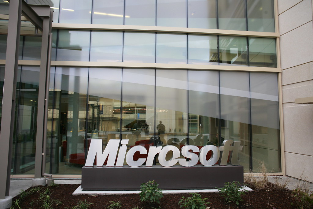 This is Why Stifel is Cautious on Microsoft Corporation (MSFT), A Top Tech Stock in Louis Navellier’s Portfolio