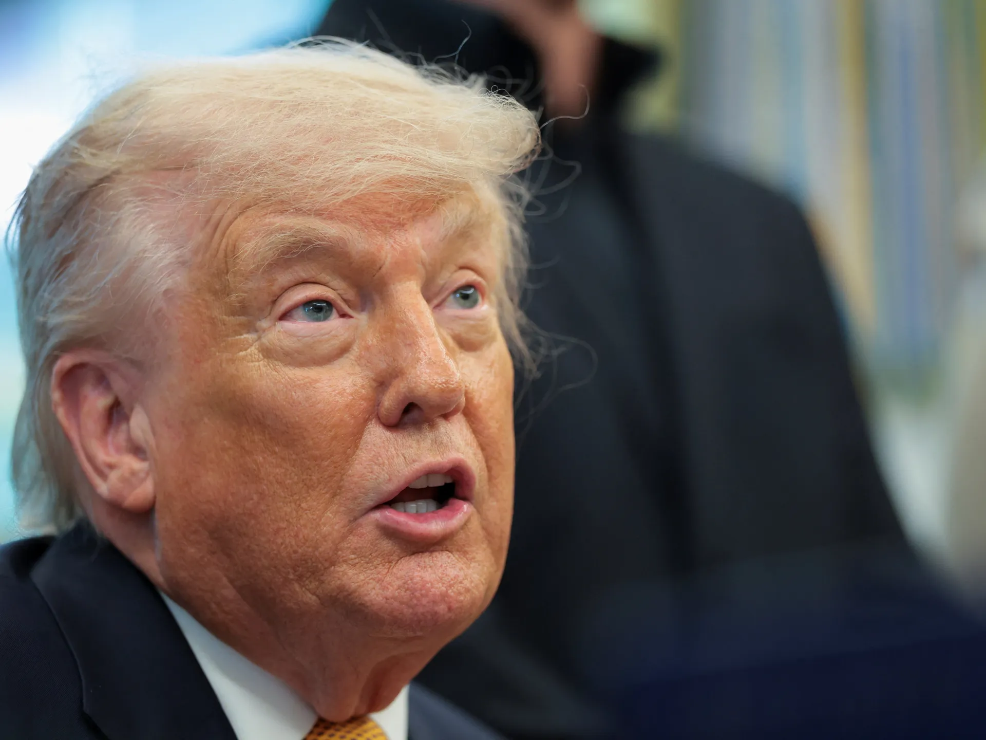 Trump sets July 4 deadline for EU tariff hike decision