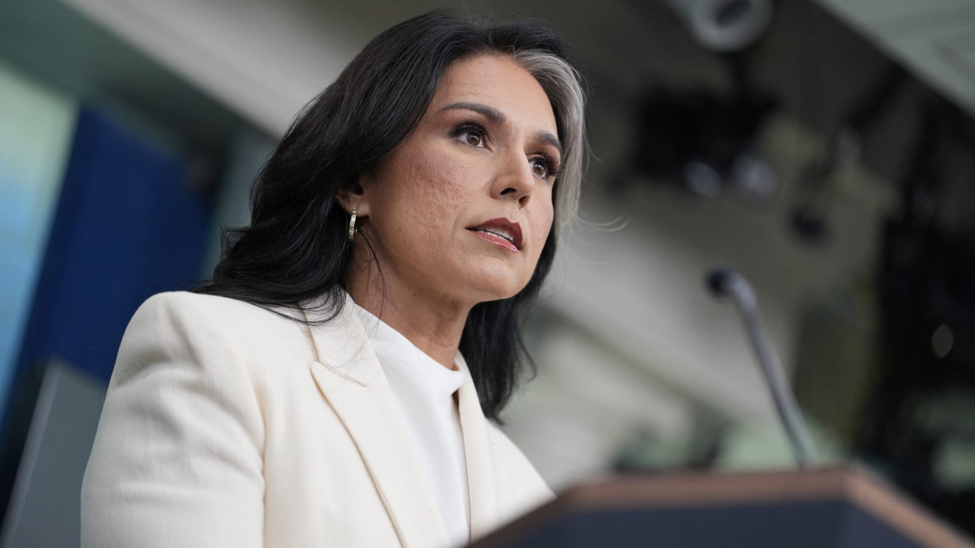Tulsi Gabbard resigning as Trump's intelligence chief