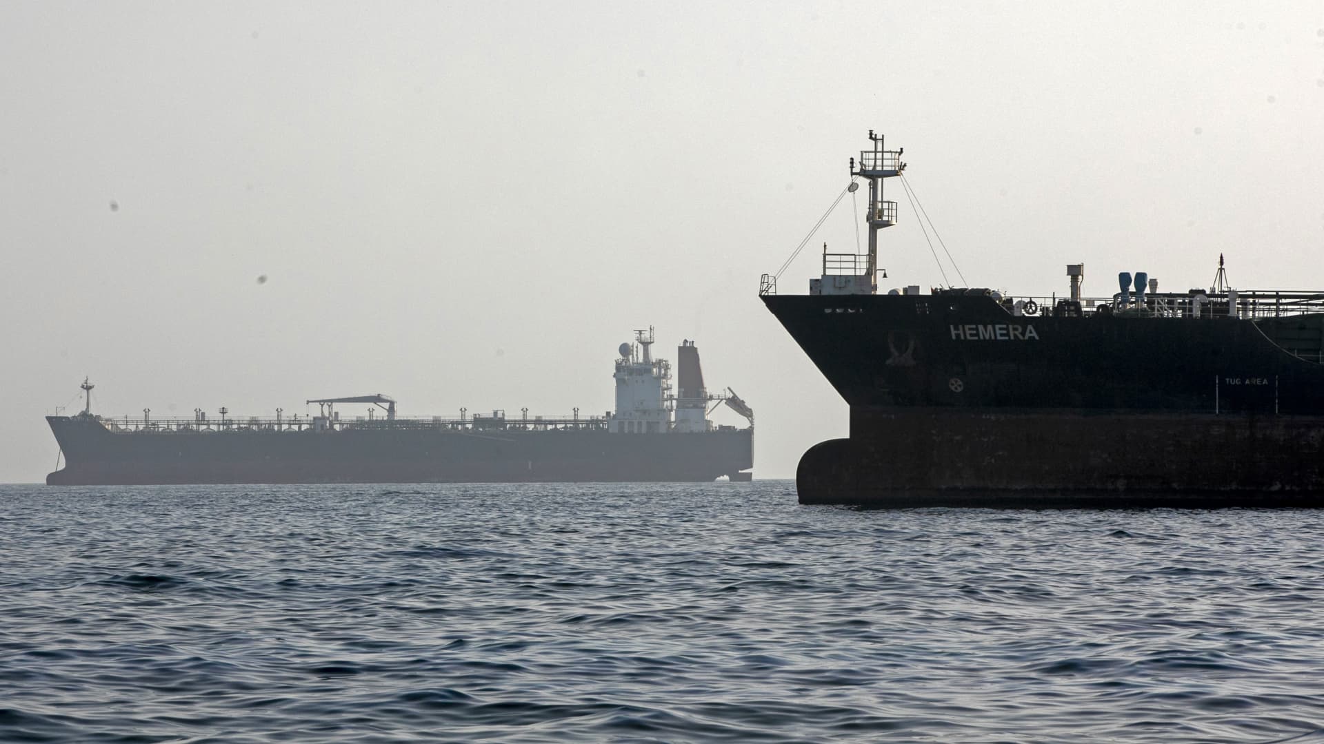 U.S. and Iran are closing in on a 60-day ceasefire extension with nuclear framework, FT reports
