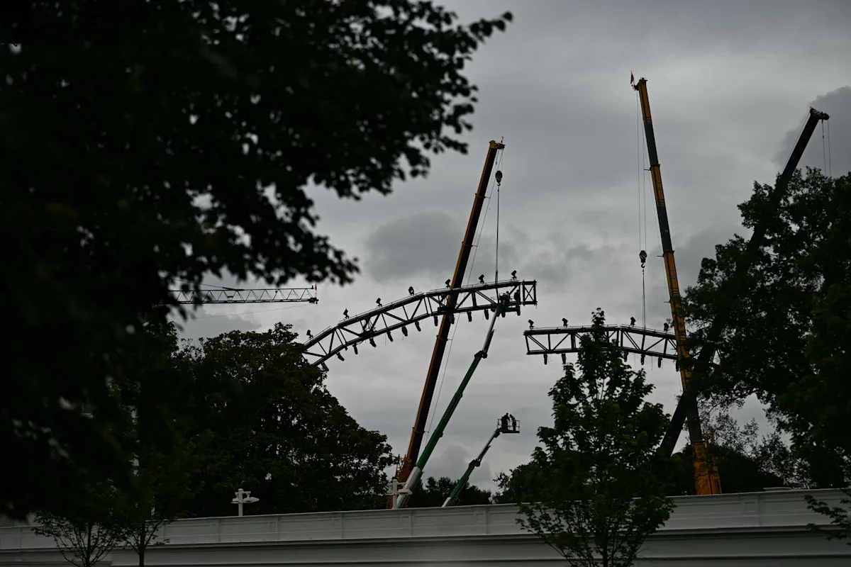 UFC Freedom 250 construction starts at White House South Lawn
