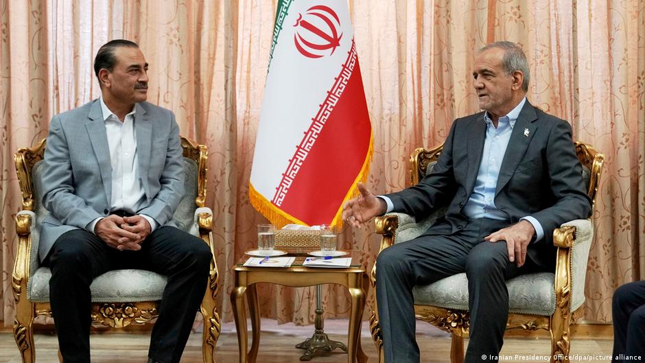 US, Iran strike upbeat tone as Hormuz deal takes shape
