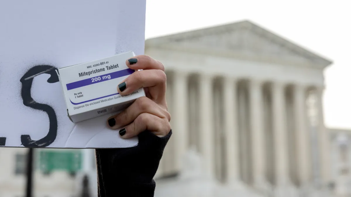 US Supreme Court temporarily lifts ban on abortion pill mail delivery