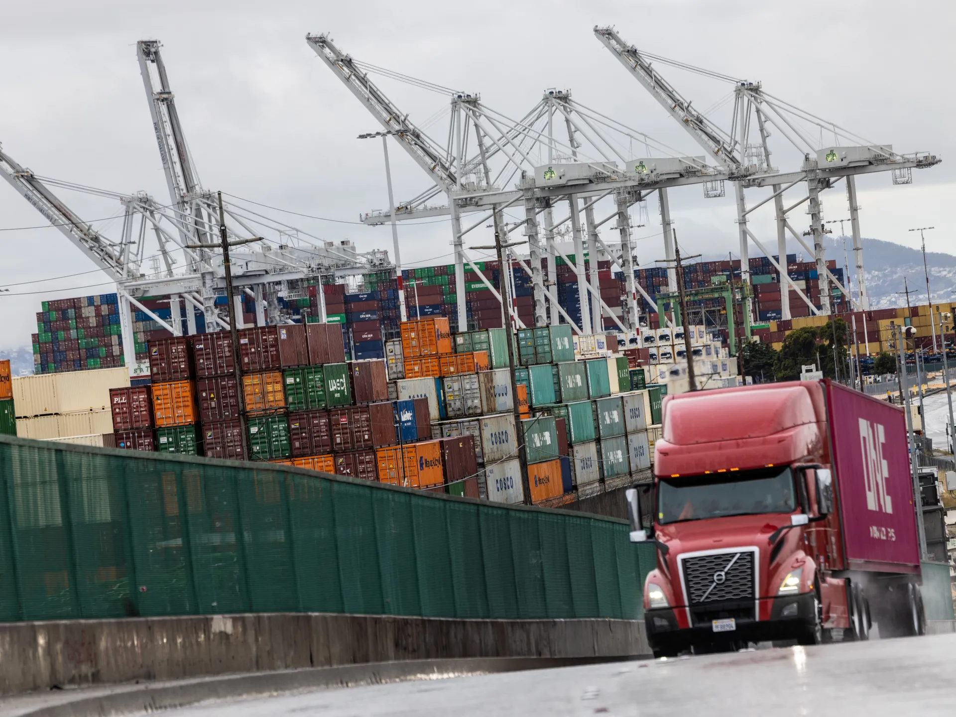 US trade court rules against Trump’s 10 percent global tariffs