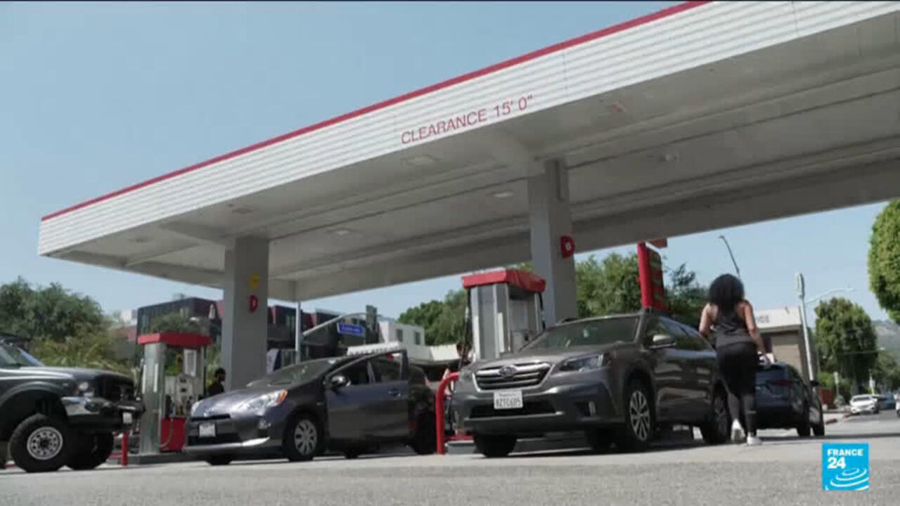 USA: Soaring petrol prices in California