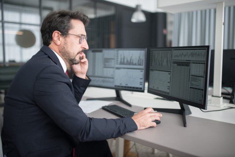 Vertiv Holdings Co (VRT) Reports Strong First Quarter