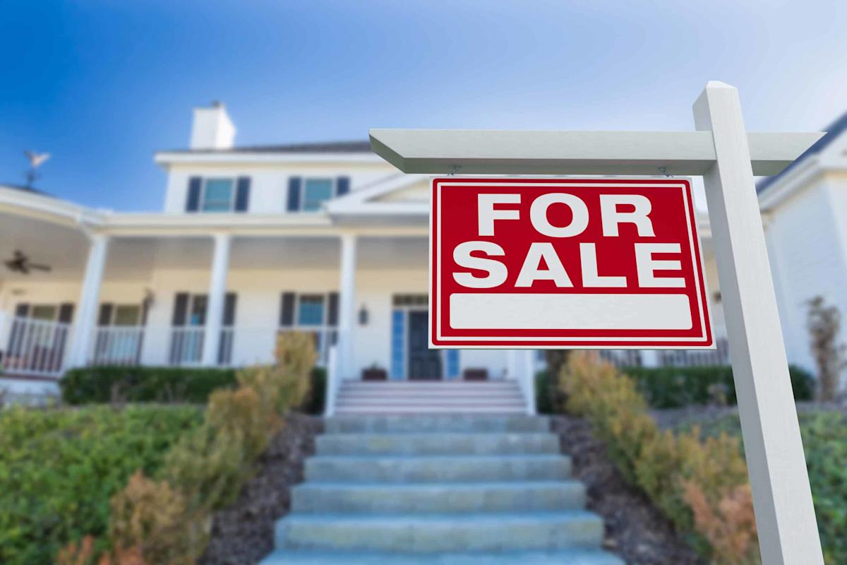 Want To Buy A House? Iran Is Making US Mortgage Rates Rise