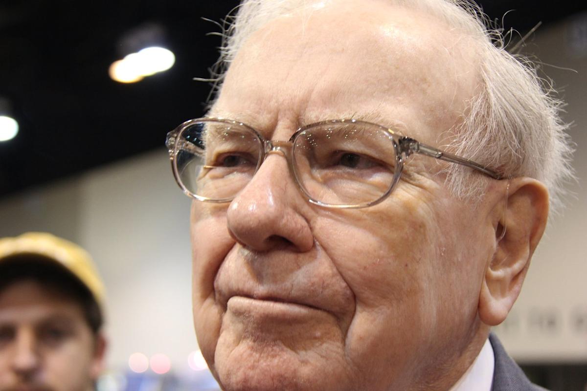 Warren Buffett's Successor, Greg Abel, Appears to Have Sold Shares of Bank of America for a 7th Consecutive Quarter