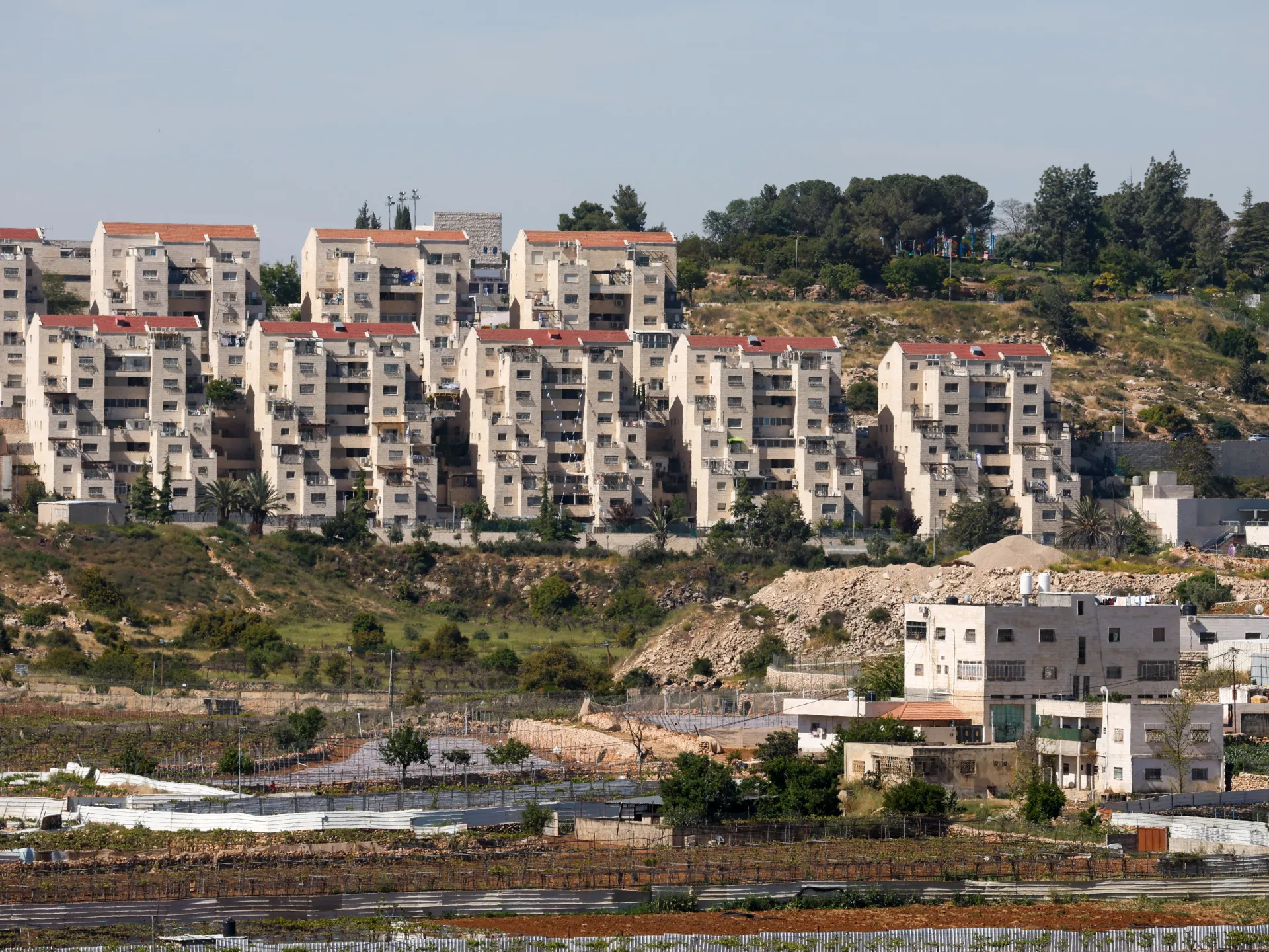 Western nations warn Israel to end illegal settlement expansion, violence