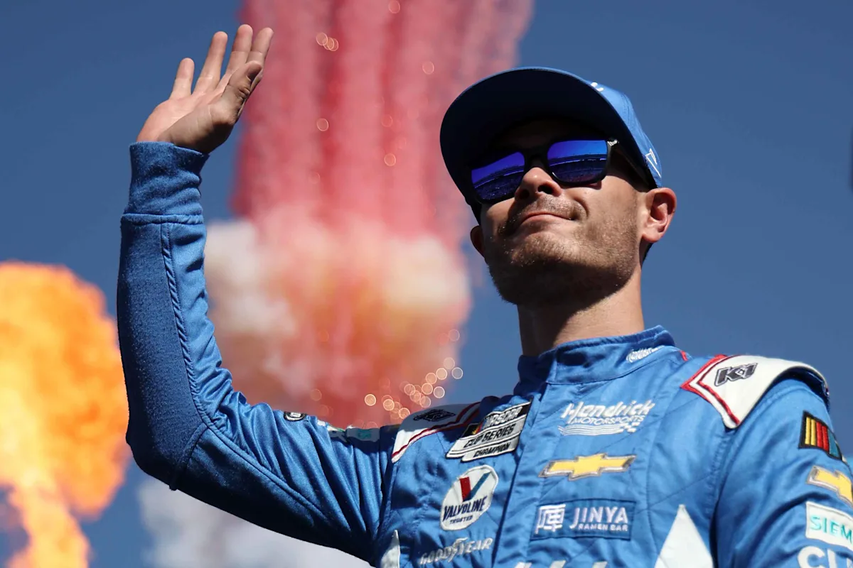 Why Kyle Larson Is the Terrifying Favorite at Dover: The $1 Million Monster Mile Showdown