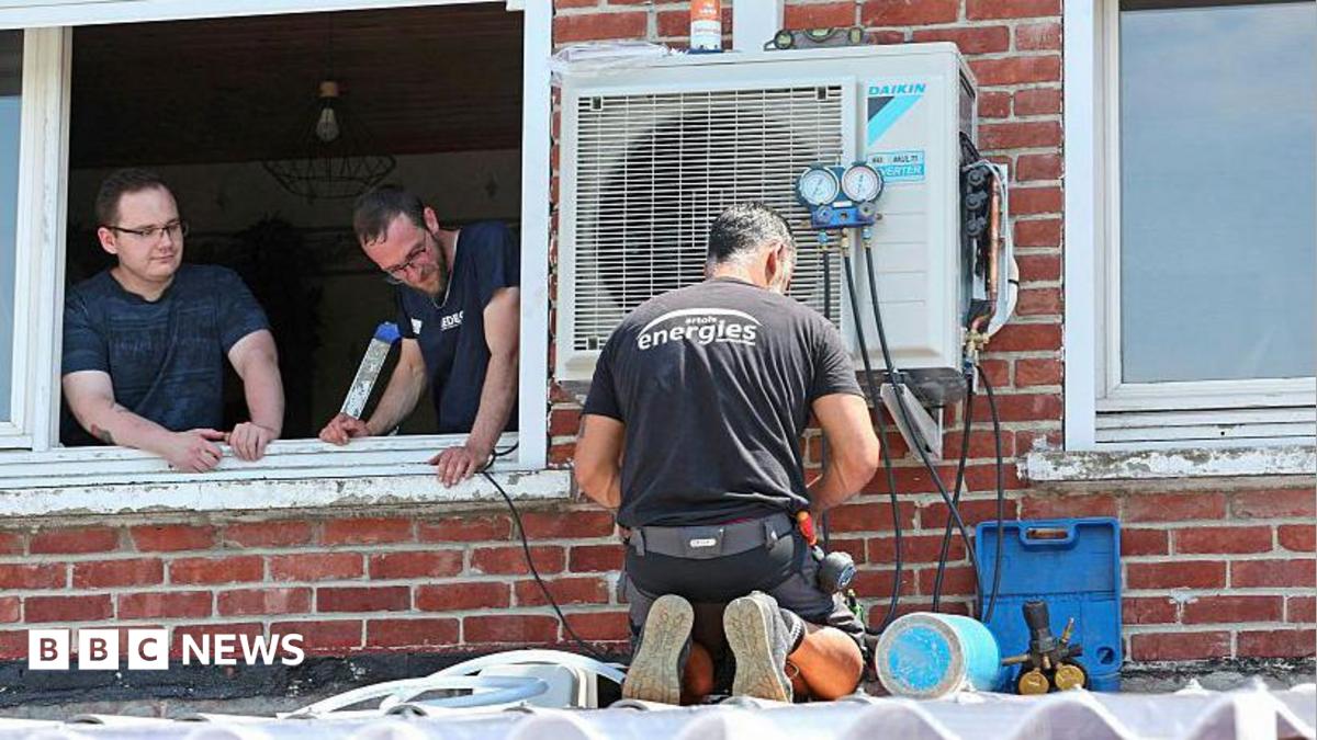 Air conditioning creates political divide as France records hottest day