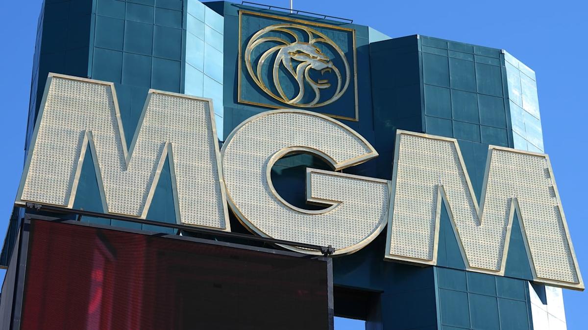 Barry Diller's People Inc. bids to take MGM Resorts private