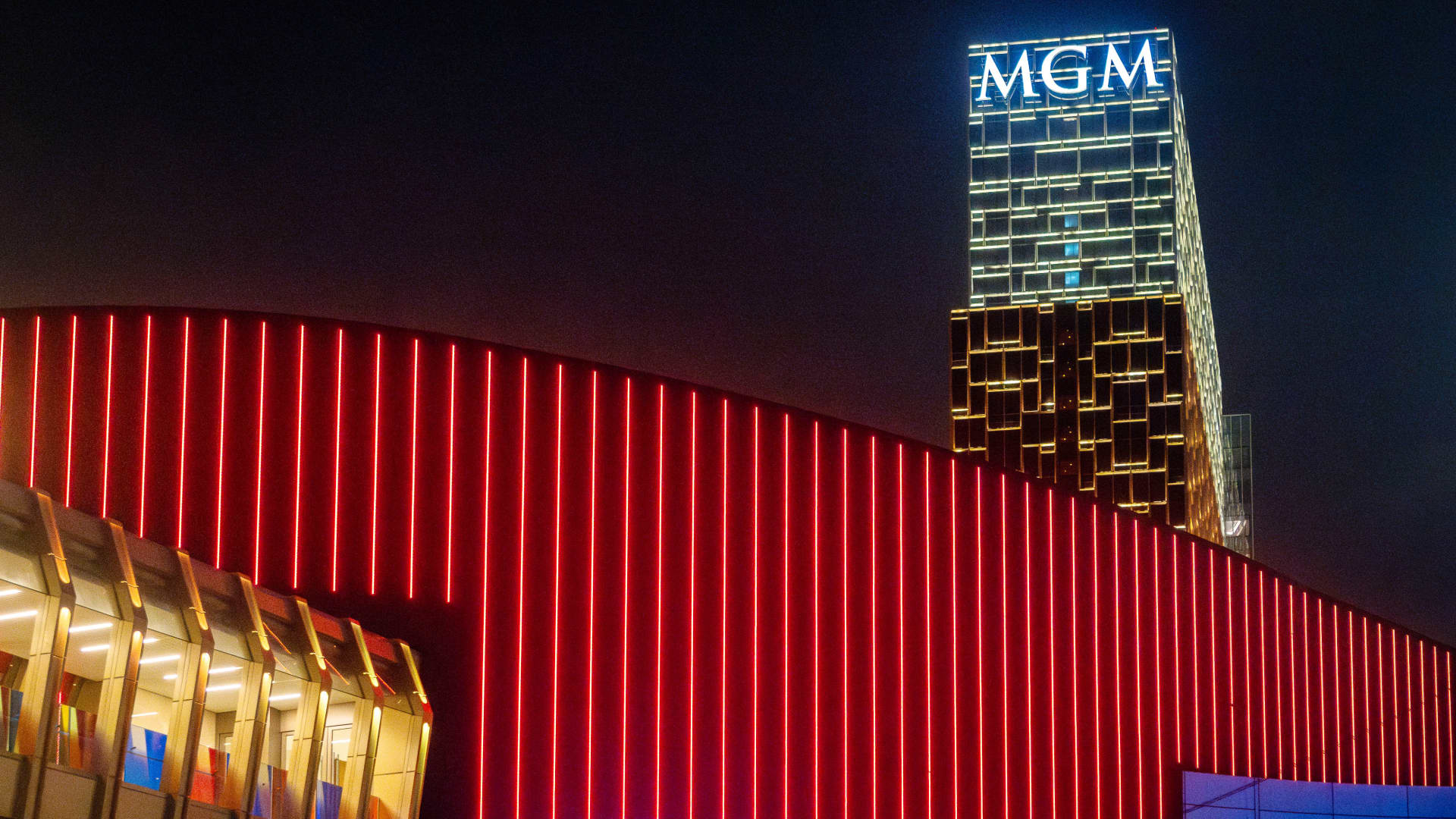 Barry Diller's People offers to buy casino giant MGM Resorts for $48.30 per share