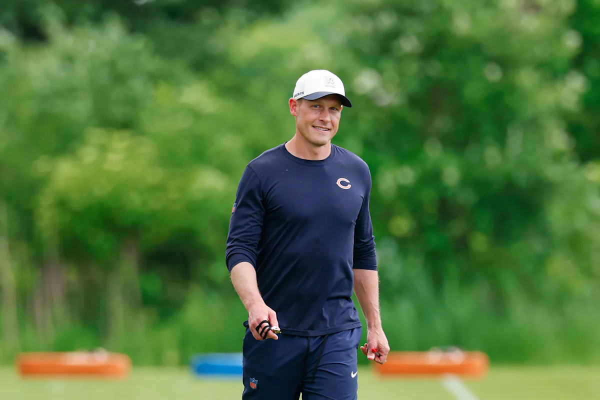 Bears HC Ben Johnson not worried about NFL figuring out his offense