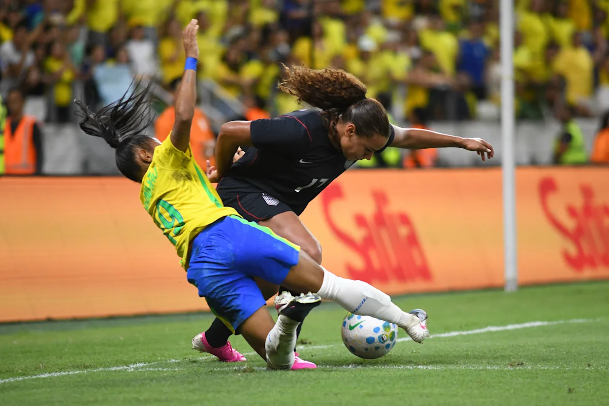 Brazil beaten by USA in Fortaleza friendly with record crowd