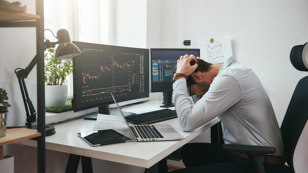 Cardano in Crisis. Is It Time to Sell?