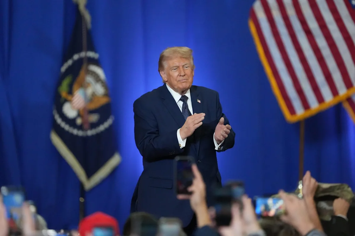 Donald Trump Zones Out in Luxury Suite as MSG Goes Wild During NBA Finals Game 3 (Video)