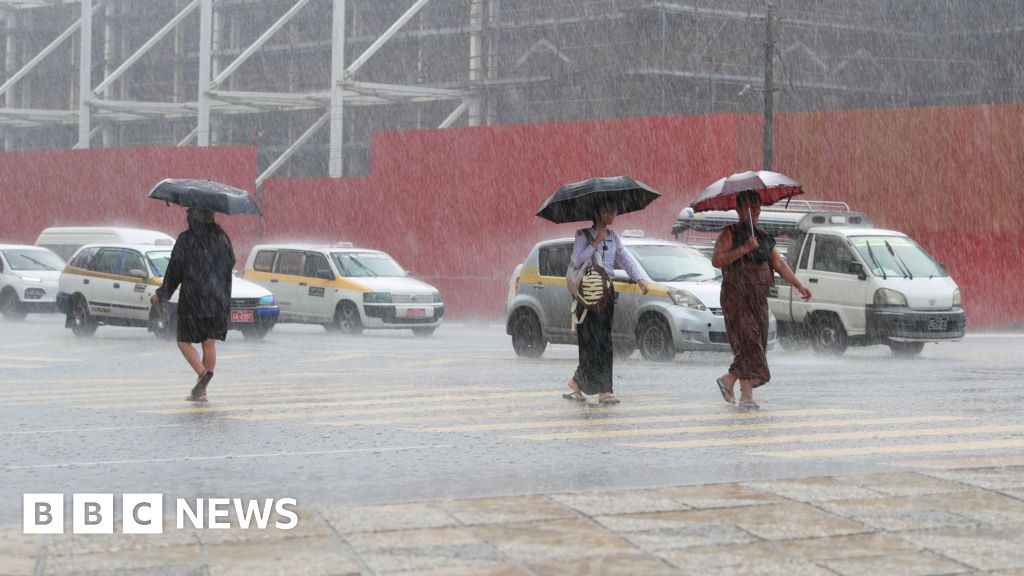 El Niño under way and threatens weather extremes, scientists say