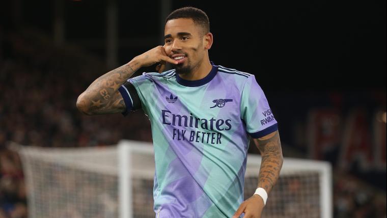 Everton, Juventus among teams interested in Arsenal striker