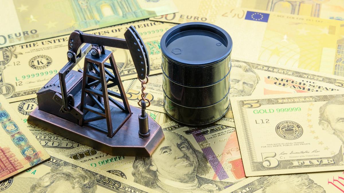 Exxon Got Kicked Out of the Dow in 2020. It Has Since Beaten the S&P 500 by Nearly Double
