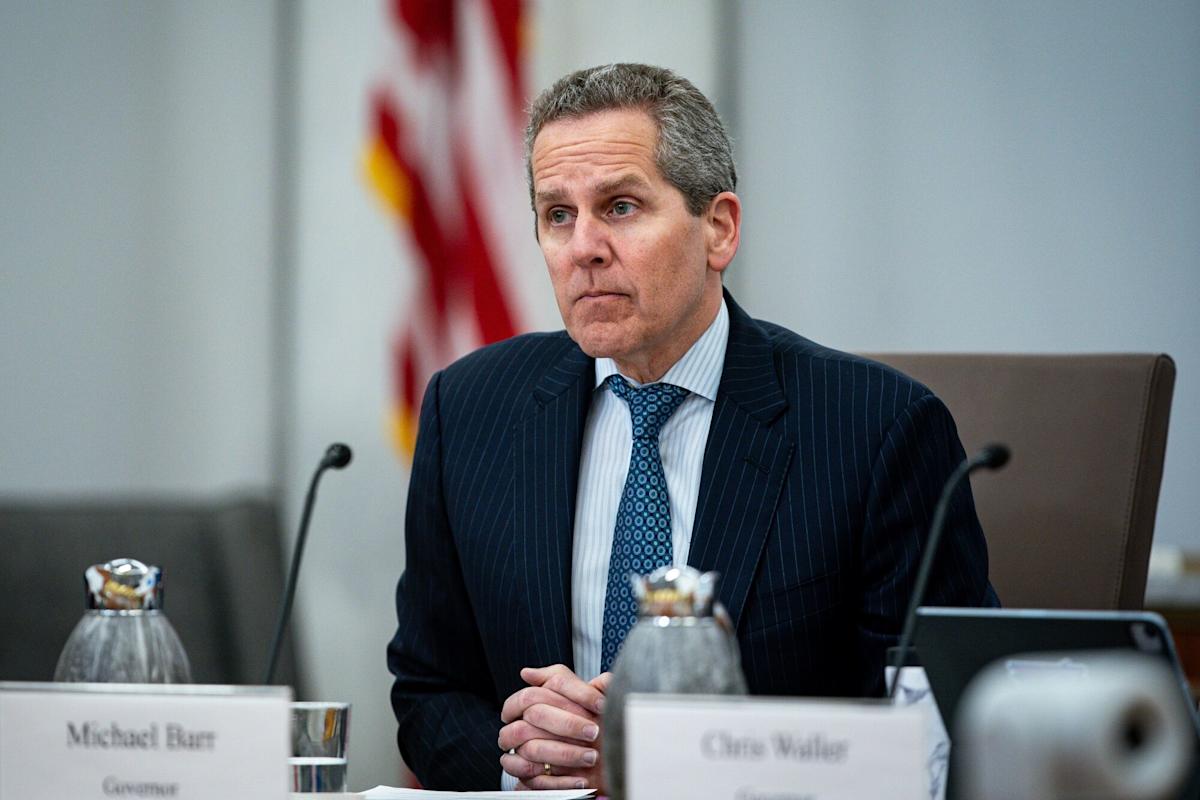 Fed’s Barr Warns of Risks Tied to Looser Wall Street Bank Rules
