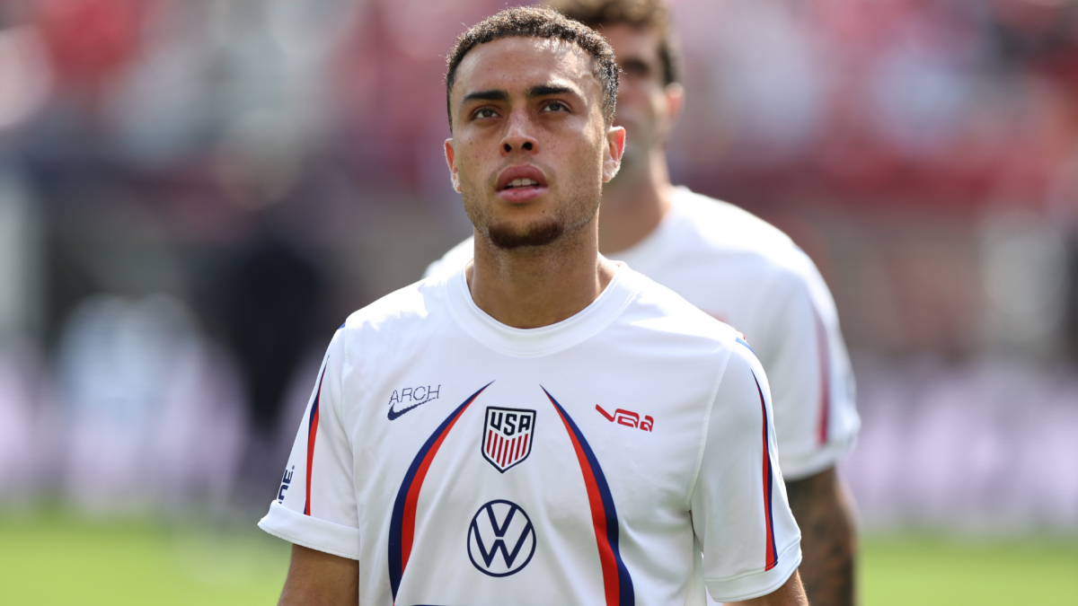 Footy Fix: Last international friendlies on hand as teams fine tune ahead of Thursday's World Cup kickoff