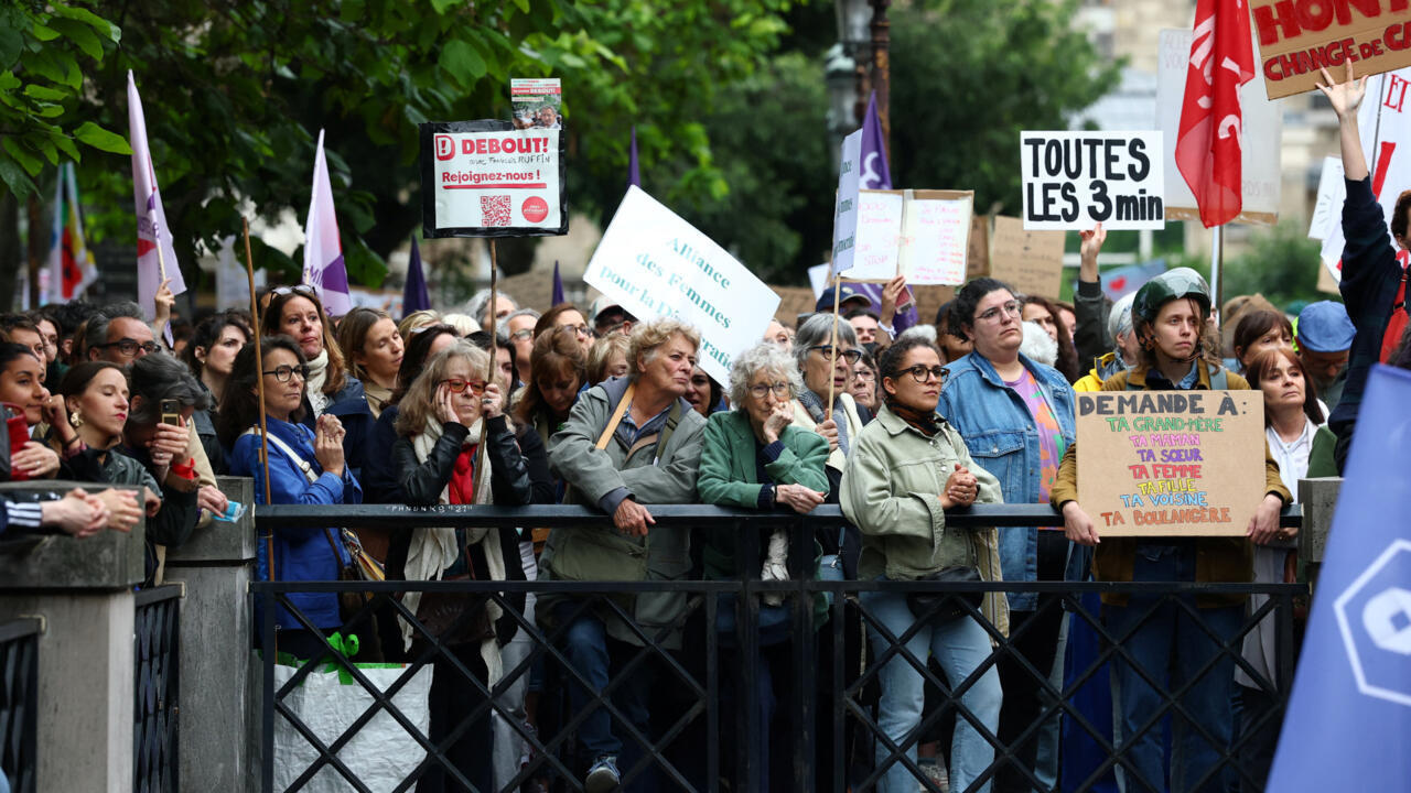 French ministers discuss measures to better deal with child abuse cases