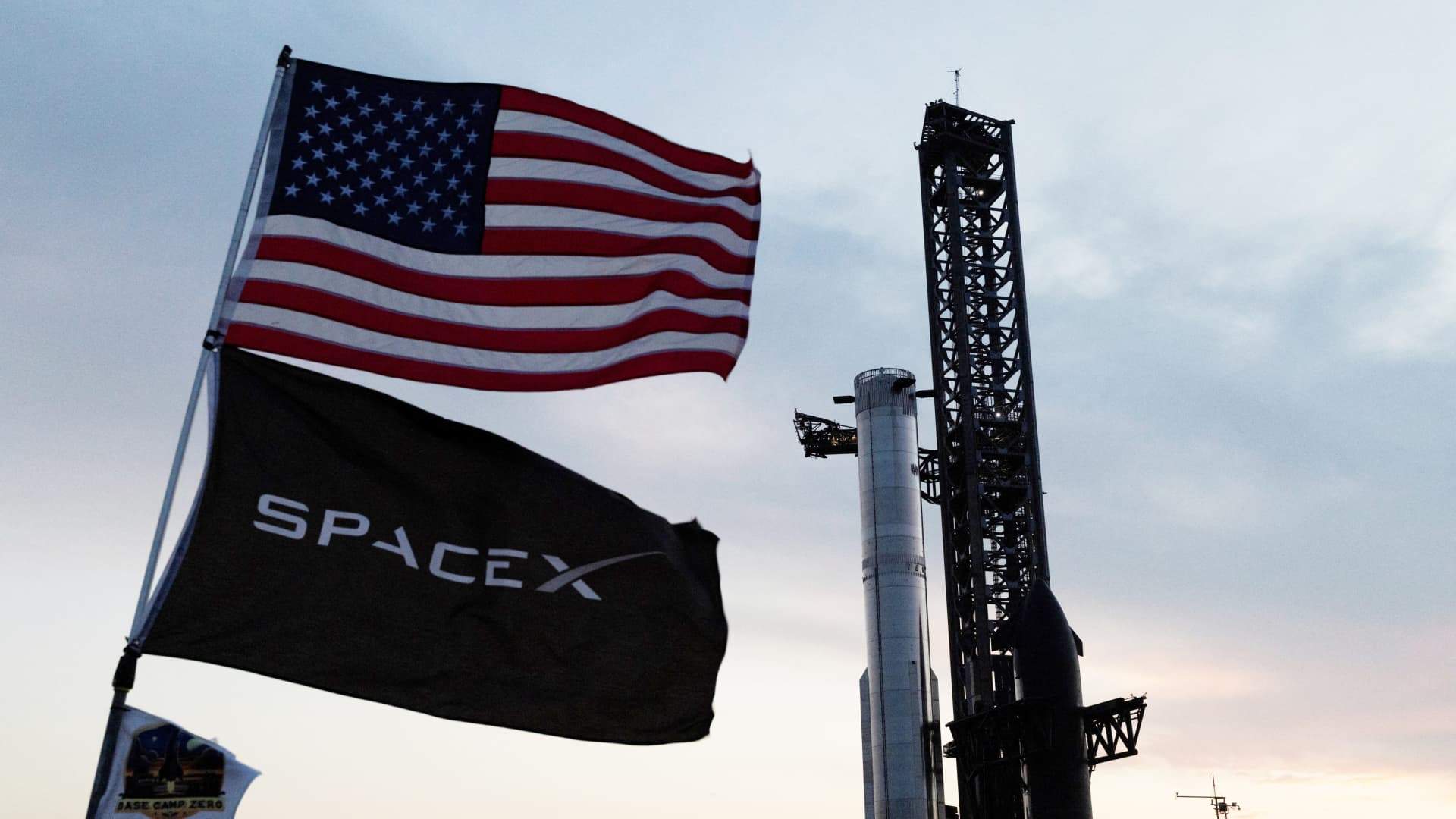 From startup to $1.8 trillion: The investors who took a chance on SpaceX now reap the rewards