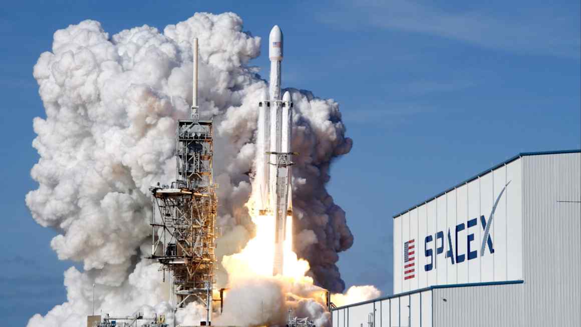 Goldman Sachs expects SpaceX’s AI revenue to surge 100 times by 2030
