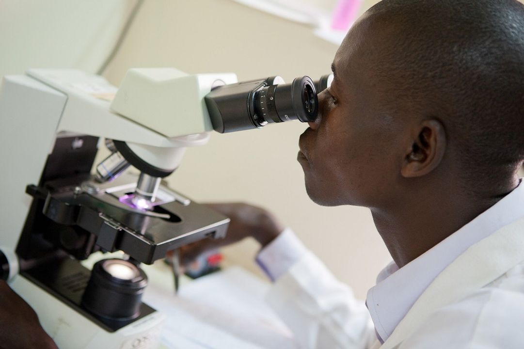GSK's Nuvalent deal tackles HIV cliff to win cautious backing from analysts