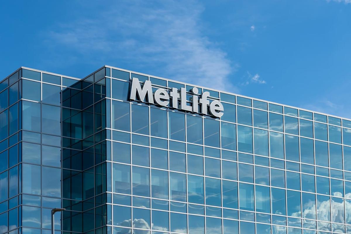 Is MetLife Stock Outperforming the S&P 500?