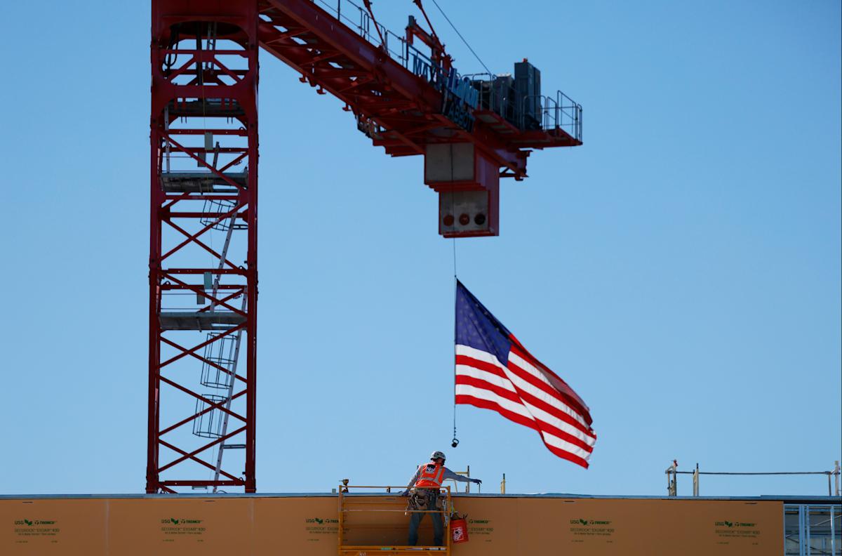 Jobs data live updates: Labor market appears to thaw as economists await new data