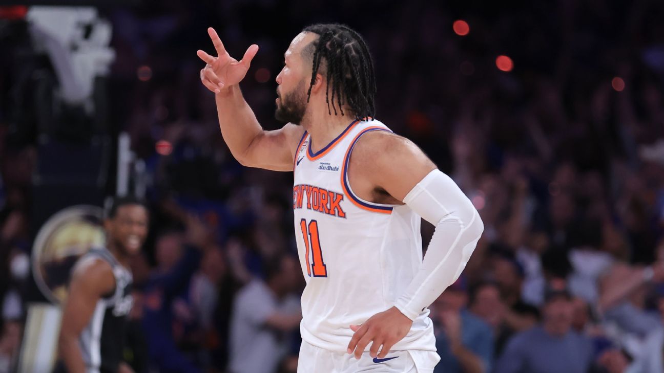 Knicks stage historic comeback, on brink of title