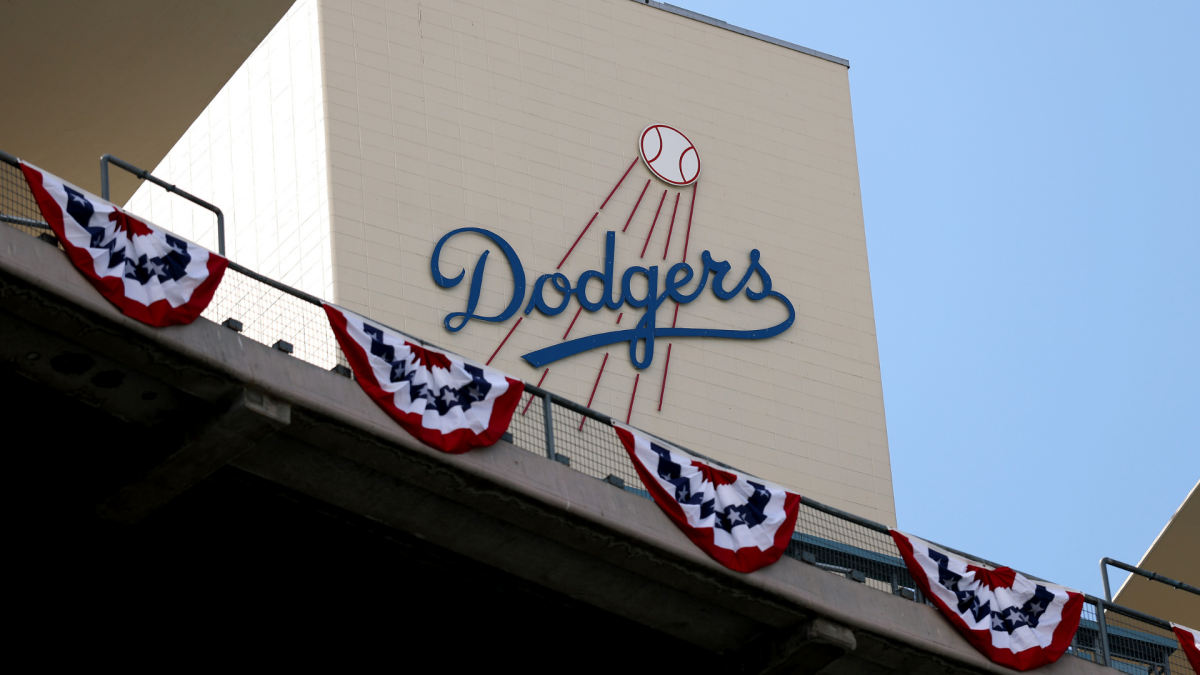 
                        MLB to question Dodgers team doctor over alleged involvement in PED use by Conor McGregor, per report
                    
