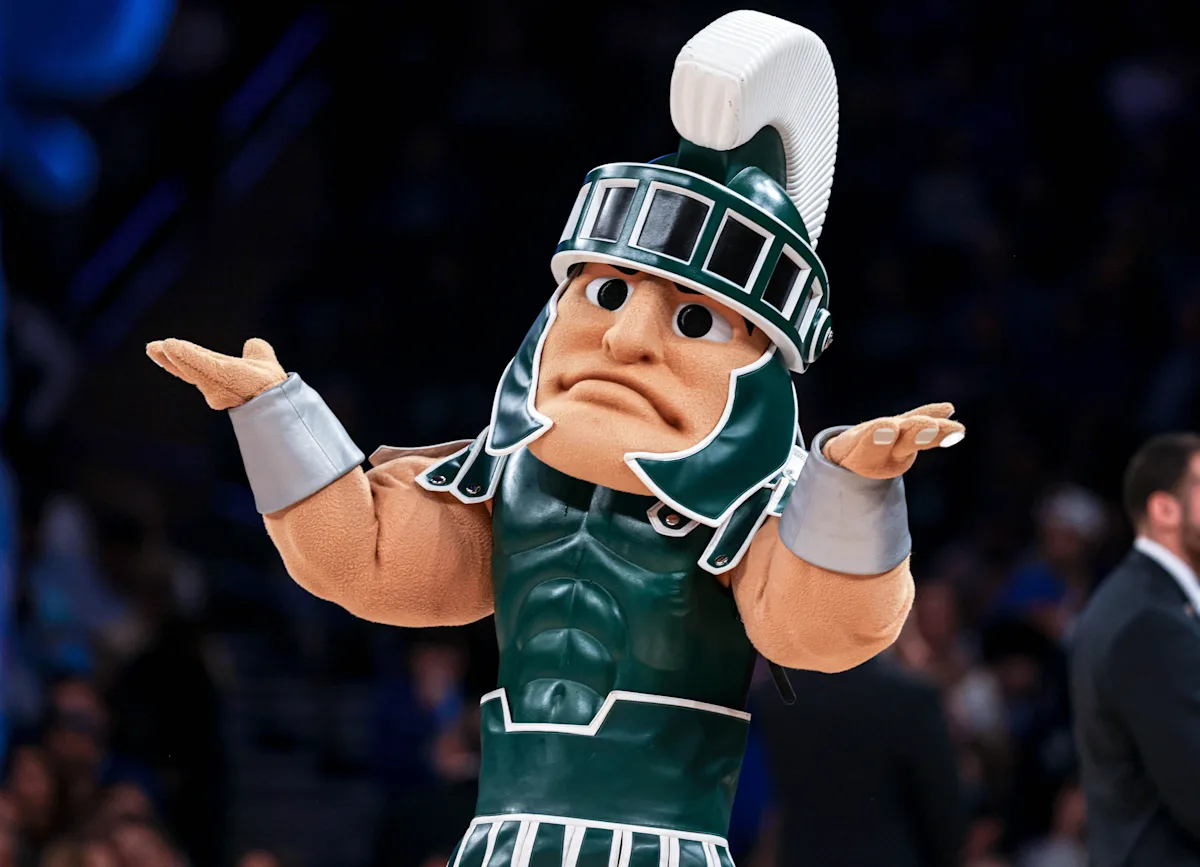 MSU football recruiting target commits to fellow Big Ten school