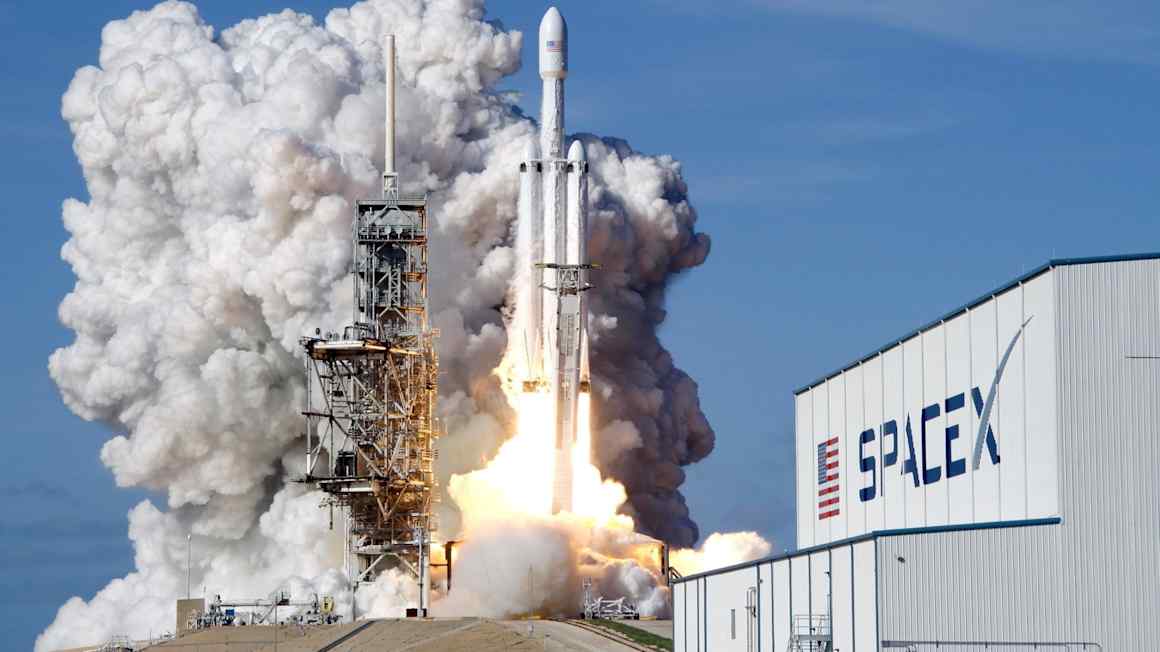 Nasdaq begins accepting orders for SpaceX’s historic Wall Street debut 