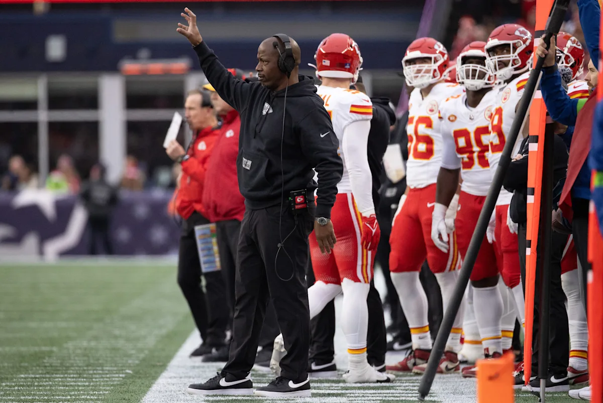 NFL reportedly will not punish Chiefs DB coach Dave Merritt after offseason arrest for domestic battery