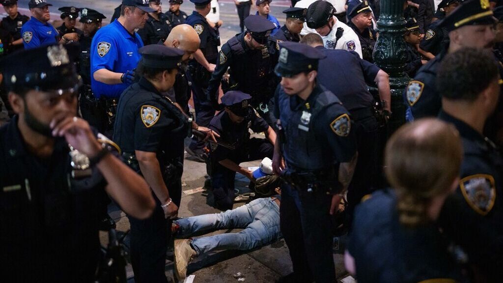 NYPD bans gatherings at MSG; watch party off