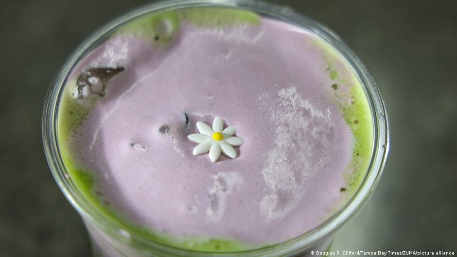 Philippines: Farmers race to keep up with global 'ube' craze