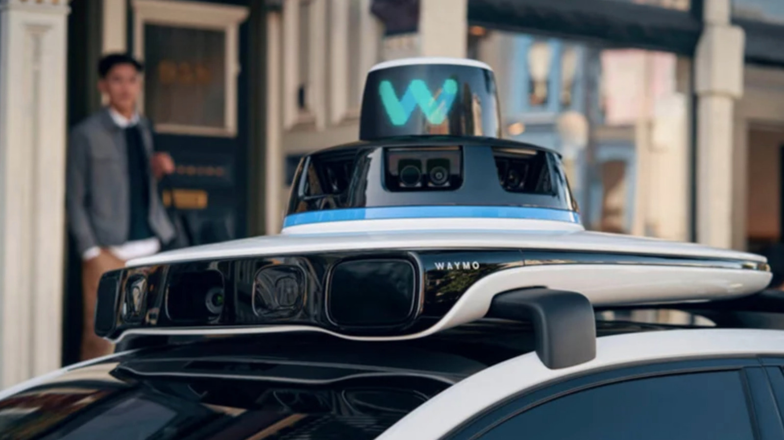 Police have yet to catch a thief who used a Waymo to steal yoga clothes