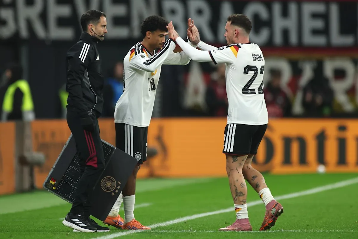 Raum praises Brown amid battle for Germany left-back slot: “He had an outstanding season"