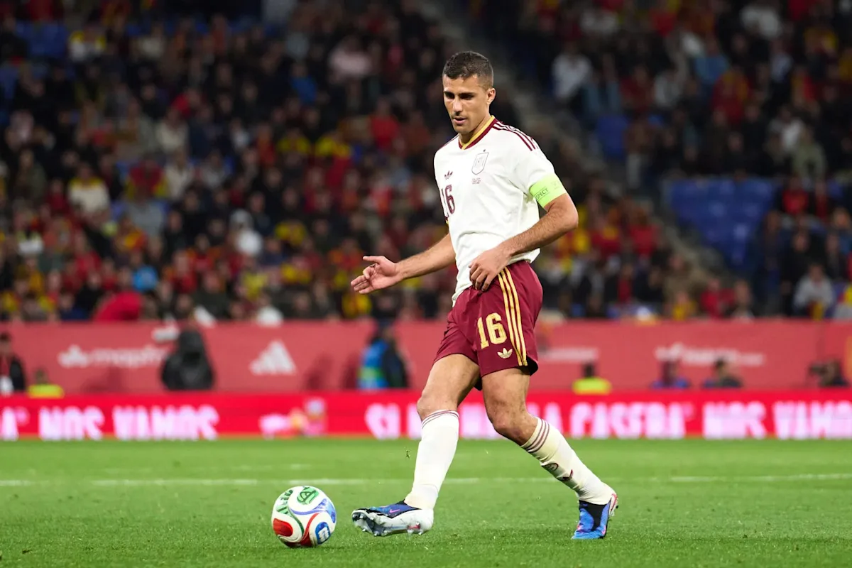 Real Madrid cool interest in Spanish midfielder as Florentino Perez changes transfer plan