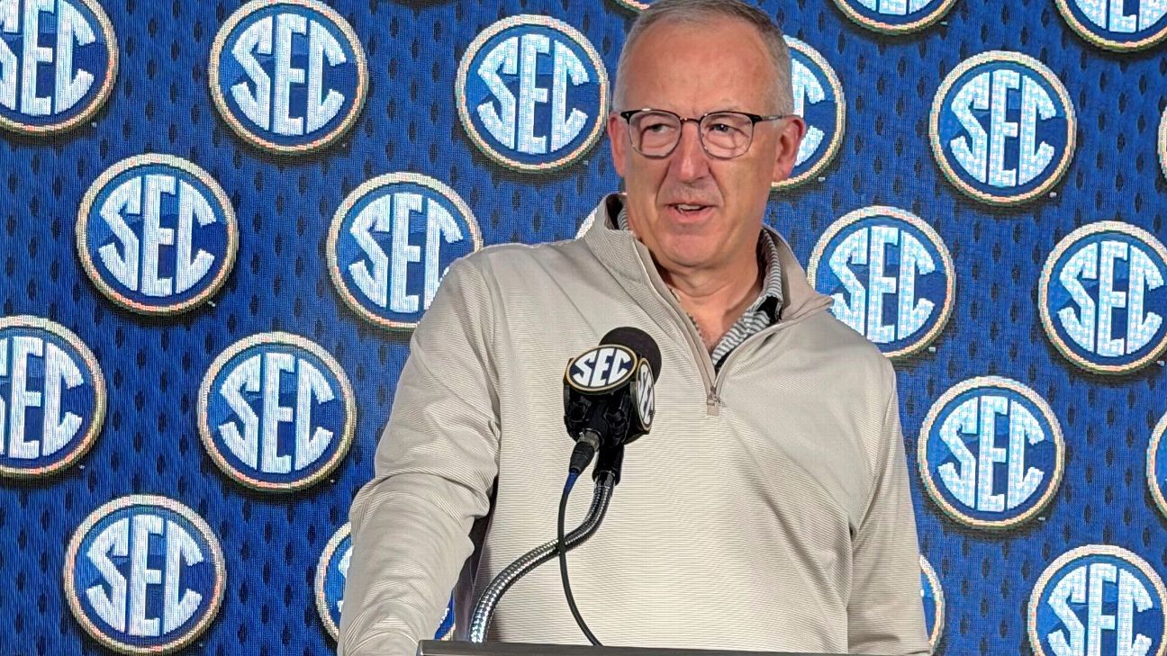 Sankey scoffs at notion of SEC-B1G super league