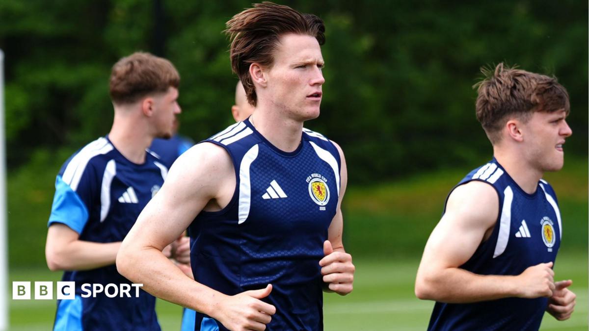 Scotland's McTominay trains on eve of opener after stomach upset