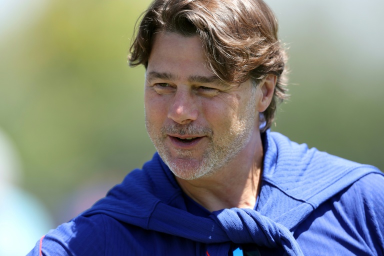 Sesame Street and 'USA' chants: coach Pochettino rallies World Cup fans