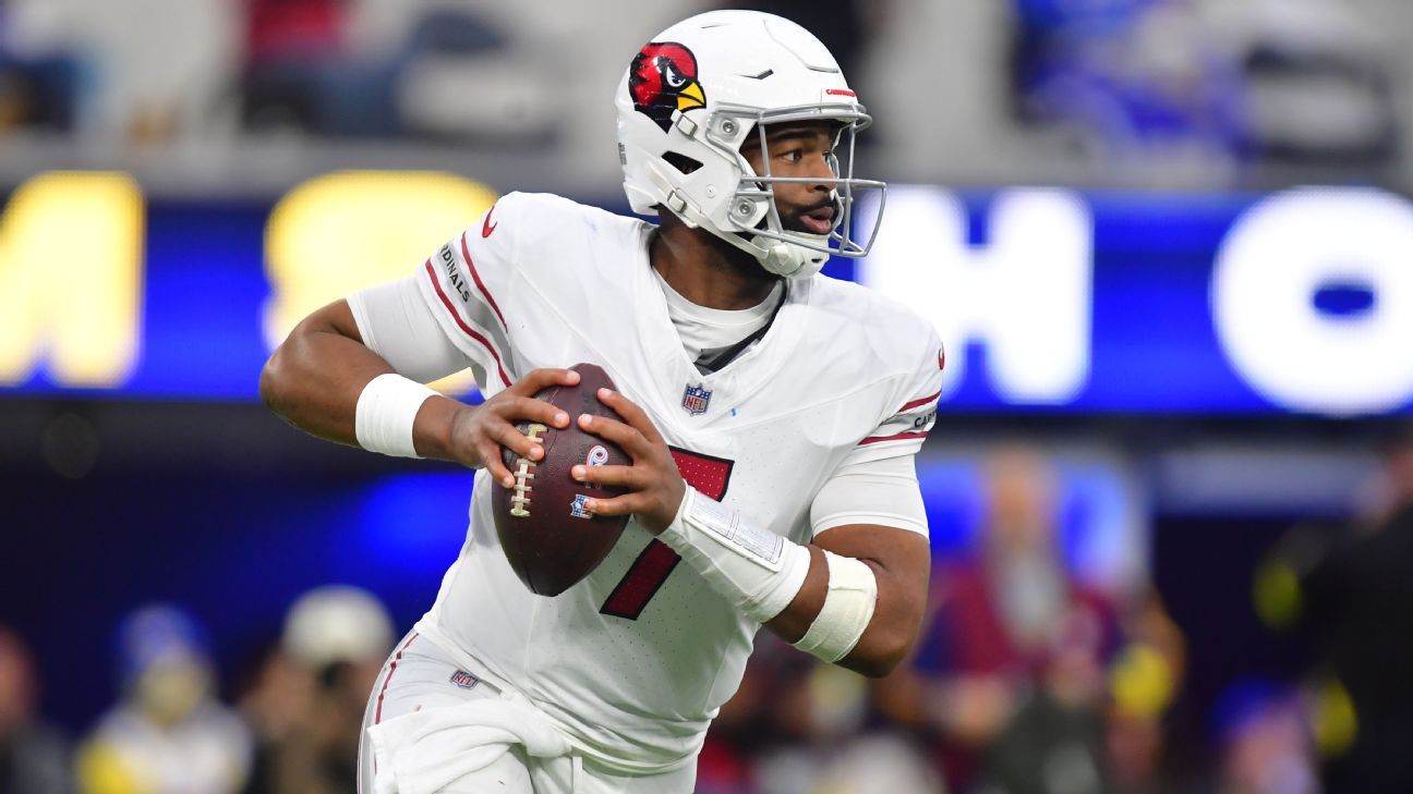Sources: QB Brissett to report for Cards minicamp