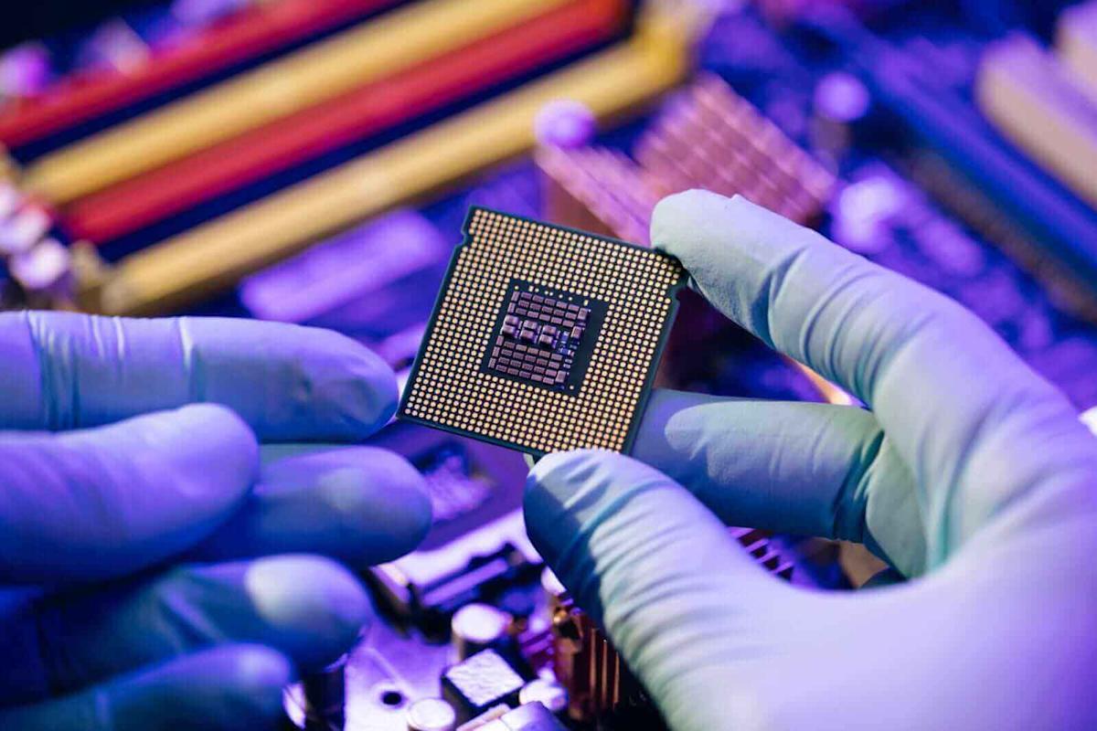 The SOXX ETF Recently Hit 10,000, but There's a Semiconductor Split Lurking Under the Hood