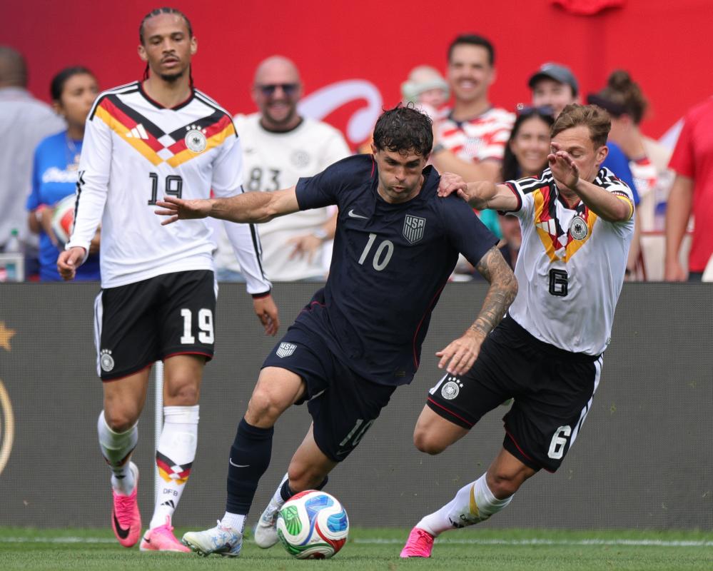 US shows fight and hunger, but loses final World Cup prep match 2-1 to Germany
